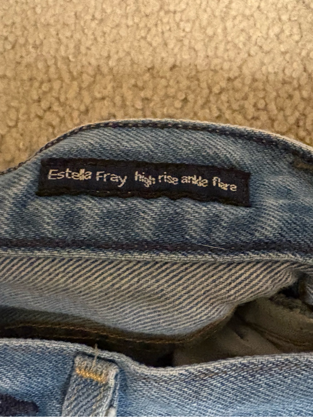 CITIZENS OF HUMANITY ESTELLA DAY TRIP FRAY HIGH-RISE ANKLE FLARE JEANS size 23 - Picture 6 of 12